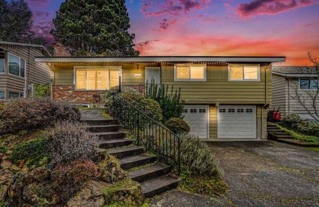 7028 39th Ave NE photos photos