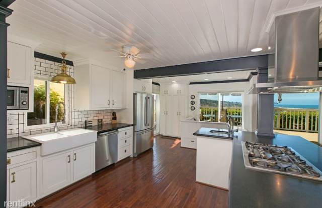 821 Sea Turf Cir Gallery 3