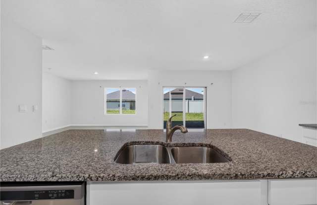 537 TALISI Loop Gallery 4