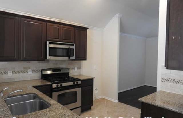 2906 Kainer Meadows Lane Gallery 4