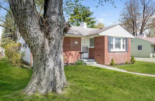 1410 Hamilton Drive Gallery 2