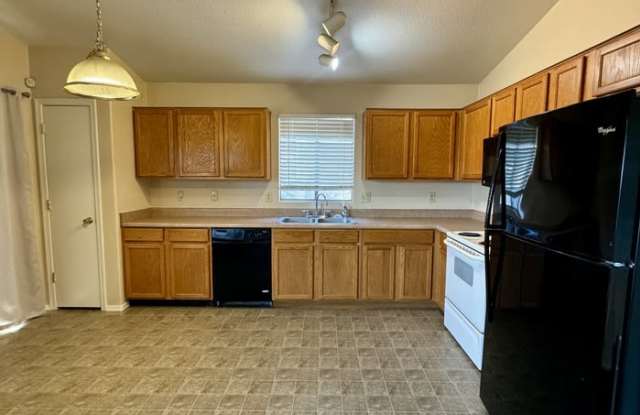 6064 South Nantac Rim Drive Gallery 4