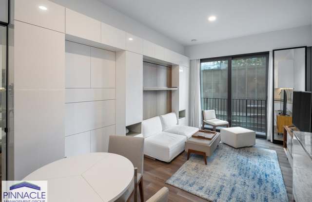 987 Queen St #708 photos photos