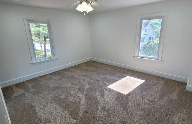 927 Mount Pleasant Avenue Gallery 4