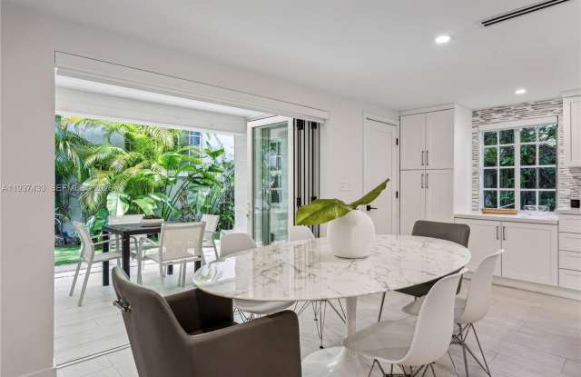 1231 15th Ter photos photos