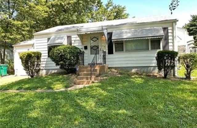 1119 Laire Drive photos photos