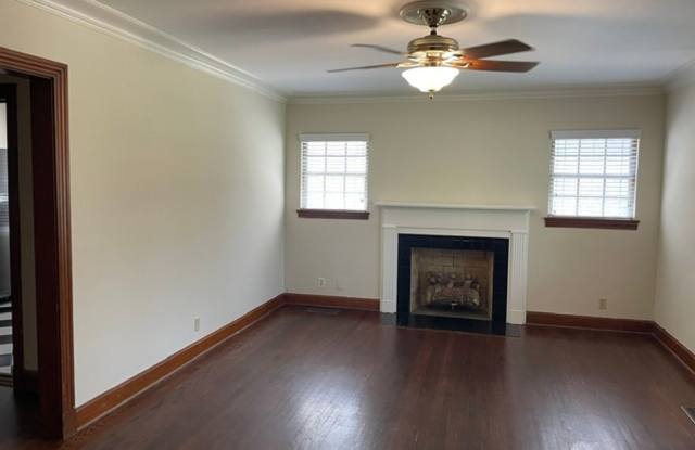 1723 5th Ave - Close to campus & Bryant-Denny Stadium Gallery 3