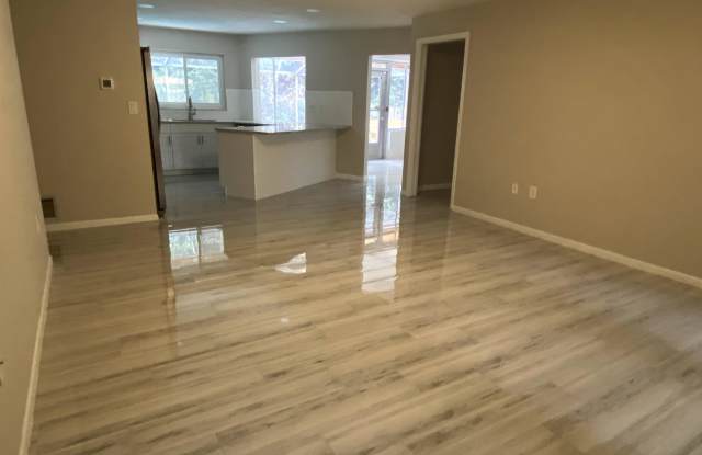 2 Sunset Bay Drive Gallery 2
