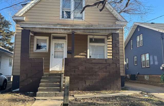 Spacious 3-Bedroom Home in Peoria — Freshly Updated & Pet-Friendly! photos photos
