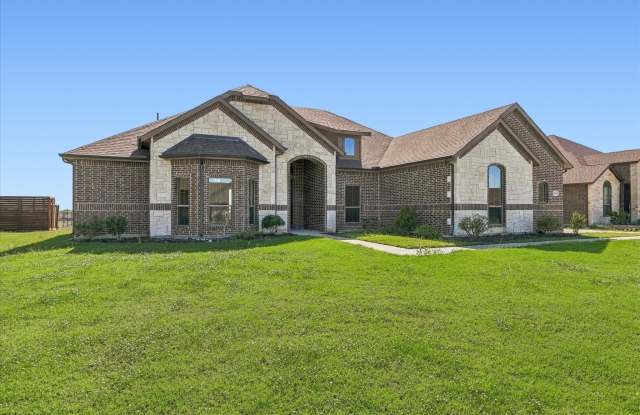 1835 Creekview Lane Gallery 2