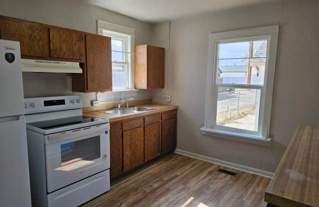 1105 W 29th St photos photos 1105 W 29th St photos photos