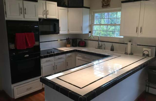 12315 E Cedar Cir Gallery 3