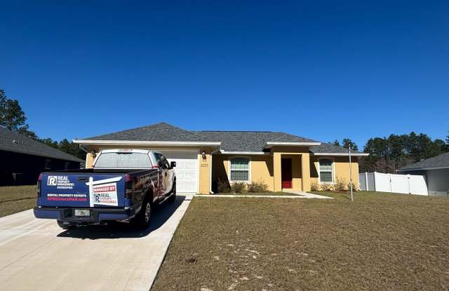 Great 3/2 in ideal location photos photos