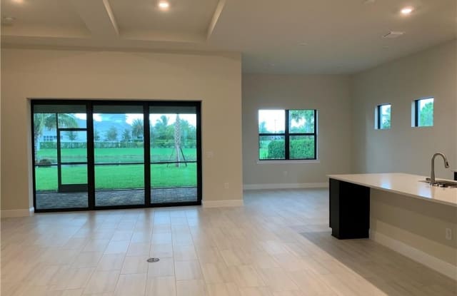 9108 Snowy Owl Way Gallery 3