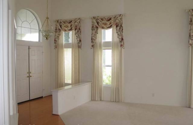 12138 Wooded Vista Lane Gallery 3