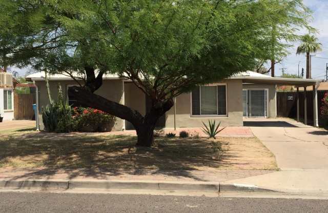 1904 W HOLLY Street - 1904 West Holly Street, Phoenix, AZ 85009
