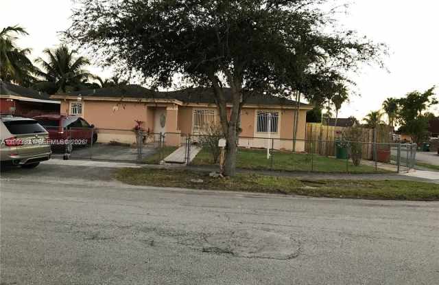 12636 SW 211th St photos photos