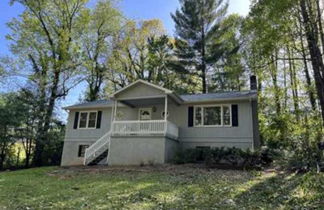 33 Baker Dr - 33 Baker Drive, Asheville, NC 28806