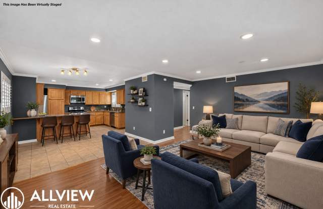 Stunning 3-Bedroom Single-Family Home in Orange with Spacious Yard & Attached Garage! Gallery 1