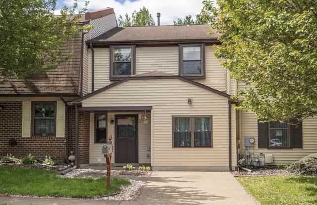 886 Andover Place photos photos