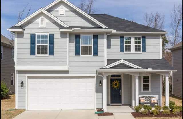 Elegant 3BD, 2BA Raleigh Home Near Shopping and Dining photos photos