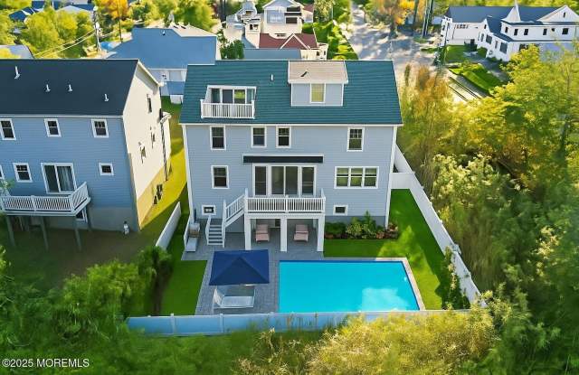 382 Western Avenue unit: Summer Weekly photos photos