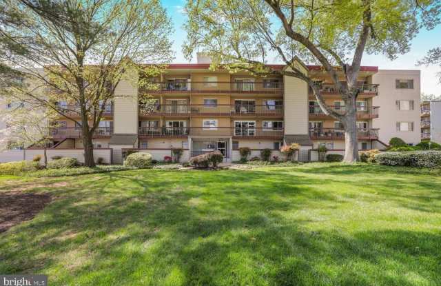 10300 WESTLAKE DRIVE photos photos