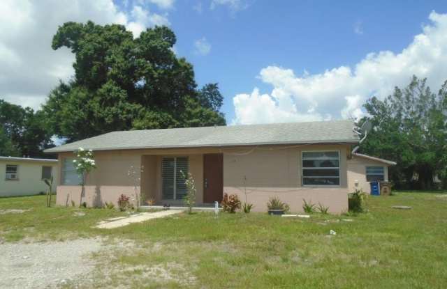330 Ottumwa Avenue Gallery 1