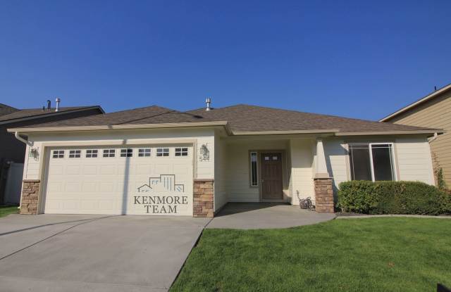 3 Bedroom, 2 Bath Home in South Richland Gallery 1