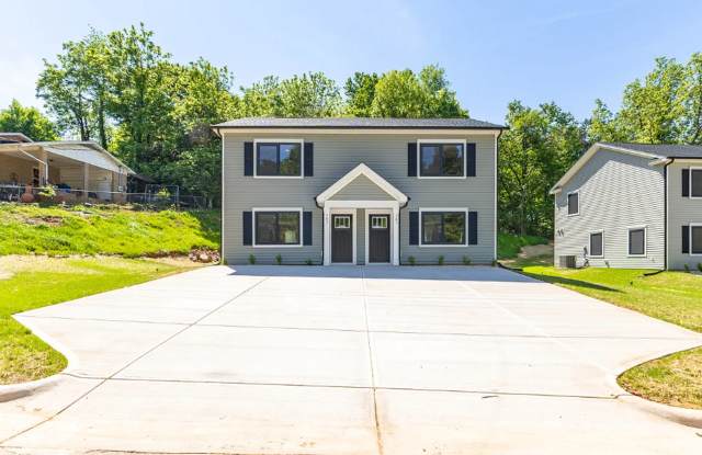 Charming Pet-Friendly Townhome in Conover, NC photos photos Charming Pet-Friendly Townhome in Conover, NC photos photos