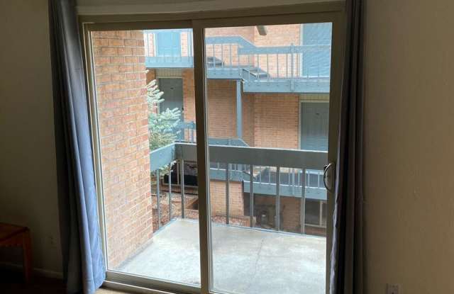 Boulder Townhouse Gallery 3