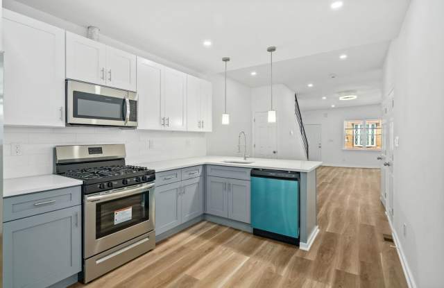 Nice Newly Renovated 3BD/1BA South Philly- Available Now!!! photos photos