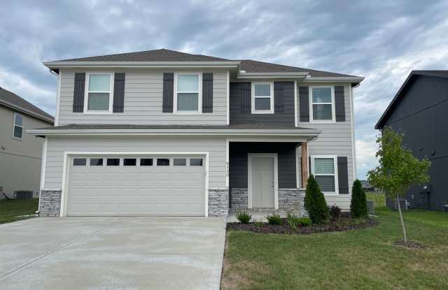 4 bedroom available in Blue Springs! Coming Soon! photos photos