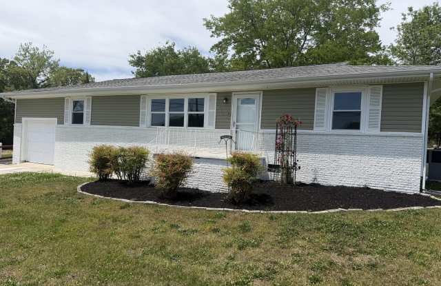 2107 Tipton Station Rd photos photos