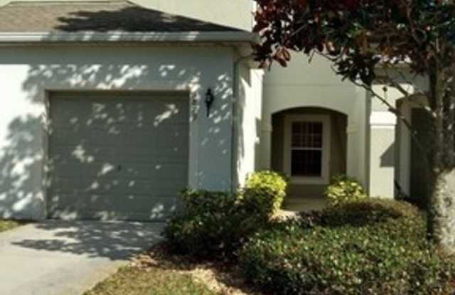 Charming  Move-In Ready 2BR Townhome with Loft  Garage! photos photos