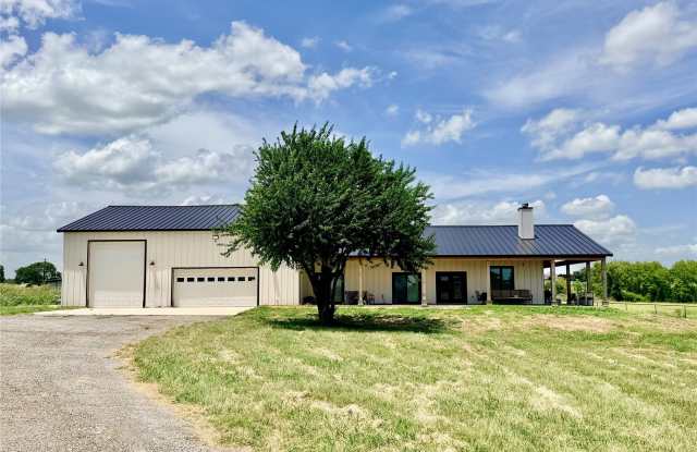 13555 Chisum Road Gallery 1