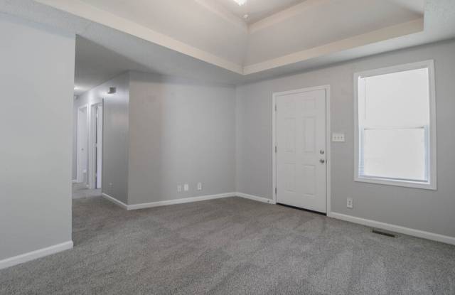571 Garnet Drive Gallery 3