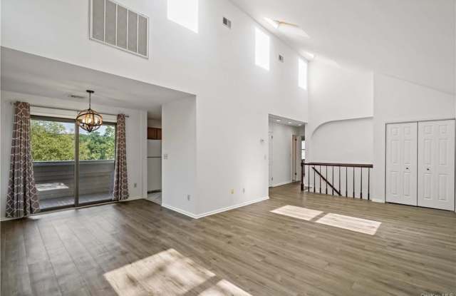 357 Ashford Avenue - 357 Ashford Avenue, Dobbs Ferry, NY 10522