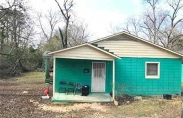 960 Center Street photos photos