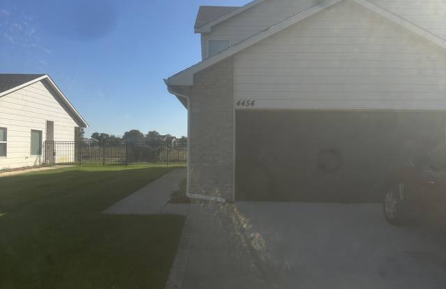4454 N Sandplum St Gallery 1