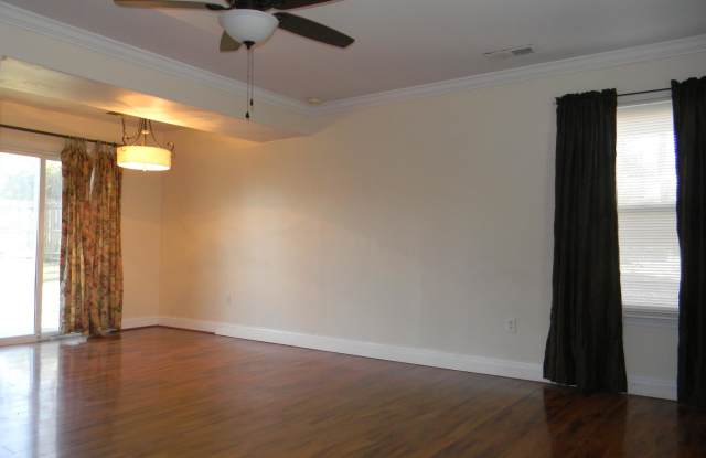 767 HATFIELD COURT Gallery 2