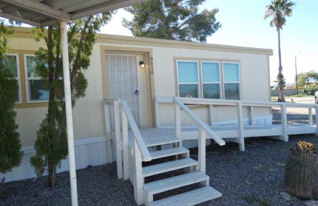 6110 N Orange Tree Lane photos photos