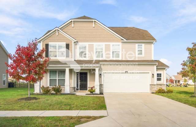 Beautiful 4-Bedroom Home in Golf Cart Community with Premium Amenities Gallery 1