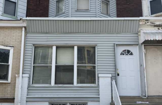This beautifully updated 3-bedroom, 2-bath home is now available for rent! Featuring a fresh renovation, this spacious home offers comfort, style, and convenience all in one. photos photos