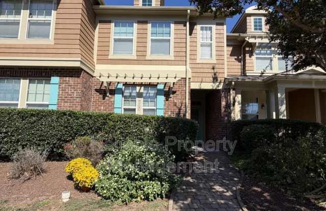 256 Duck Mill Circle Gallery 1