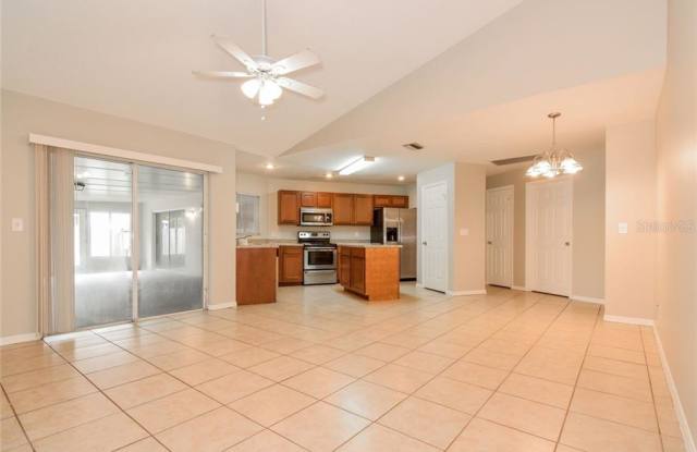 2424 CEDARCREST PLACE Gallery 4