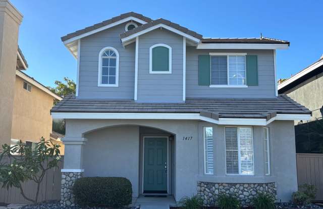 FOR RENT Beautiful 3 bedrooms home in Eastlake area. FOR RENT Gallery 1