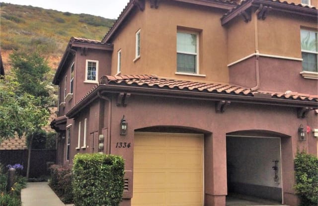 1334 Sky Ridge Ct - 1334 Sky Ridge Court, San Marcos, CA 92078