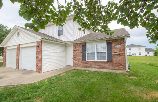 Belmont Park Duplex Gallery 1