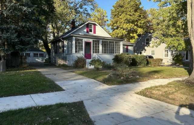 2154 Wiltshire Rd - 2154 Wiltshire Road, Berkley, MI 48072